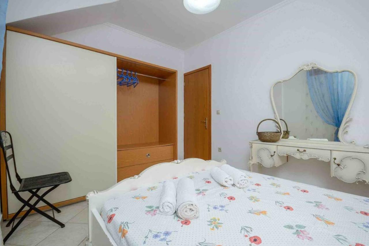 Independent Agapitos Apart , 2Bdrm, Private Patio Naxos City Exterior foto
